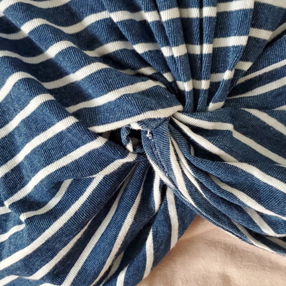 Long sleeve top - Picture 3 of 3